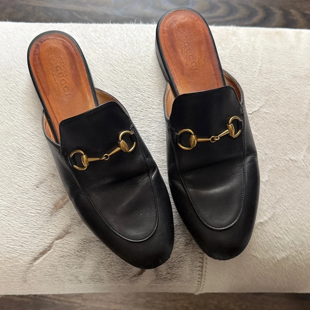 Gucci Black Leather Mules with Gold Detail - Picture 1 of 4